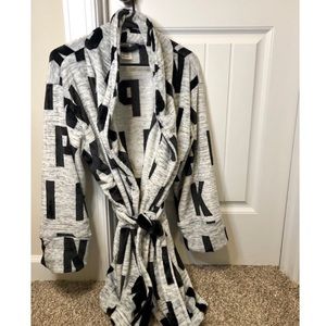 Cozy VS PINK Gray Robe